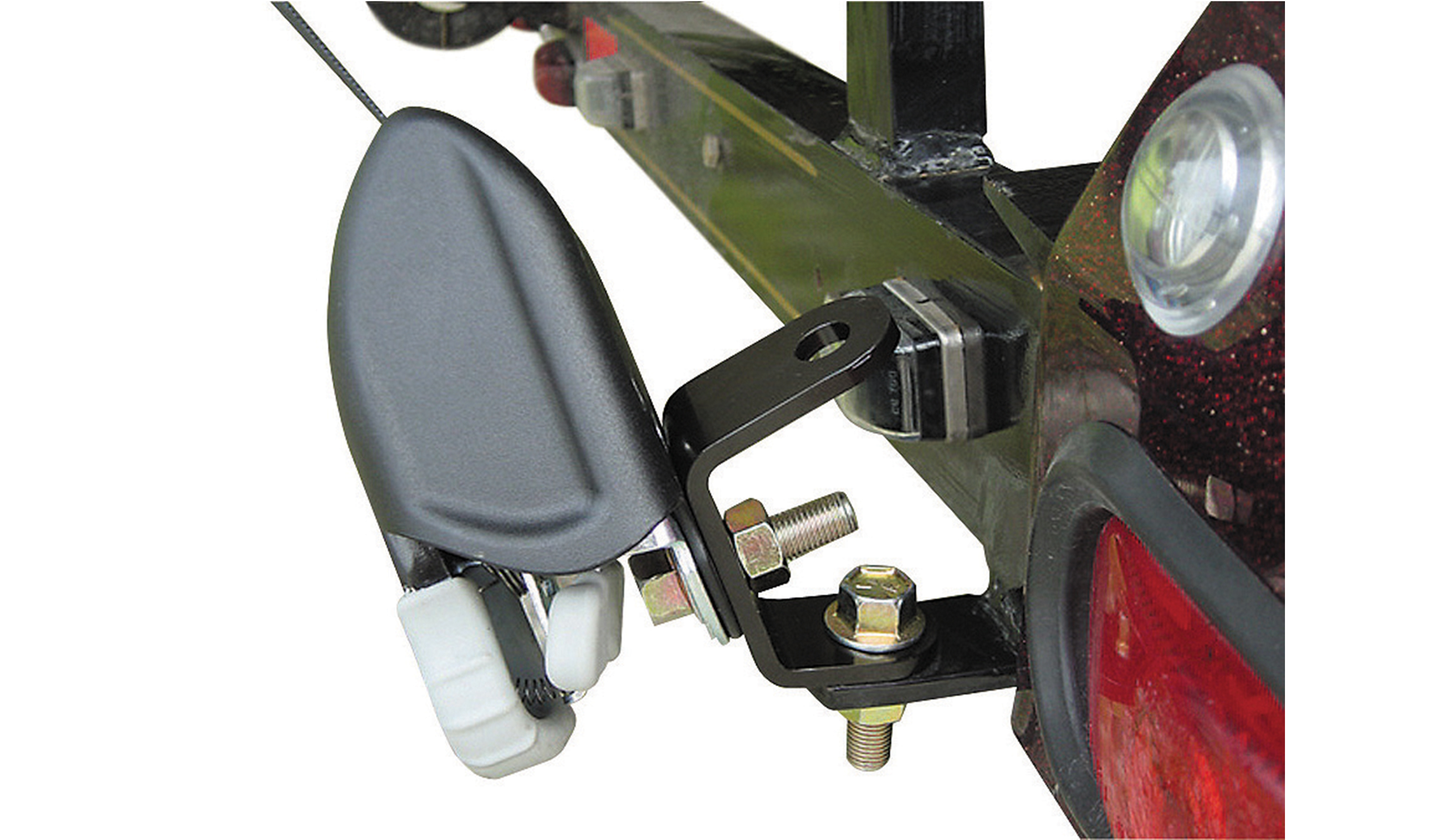 BoatBuckle retractable tie down & mounting bracket kit